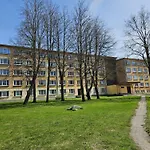 Stuudiokorter Kristiine Roheluses